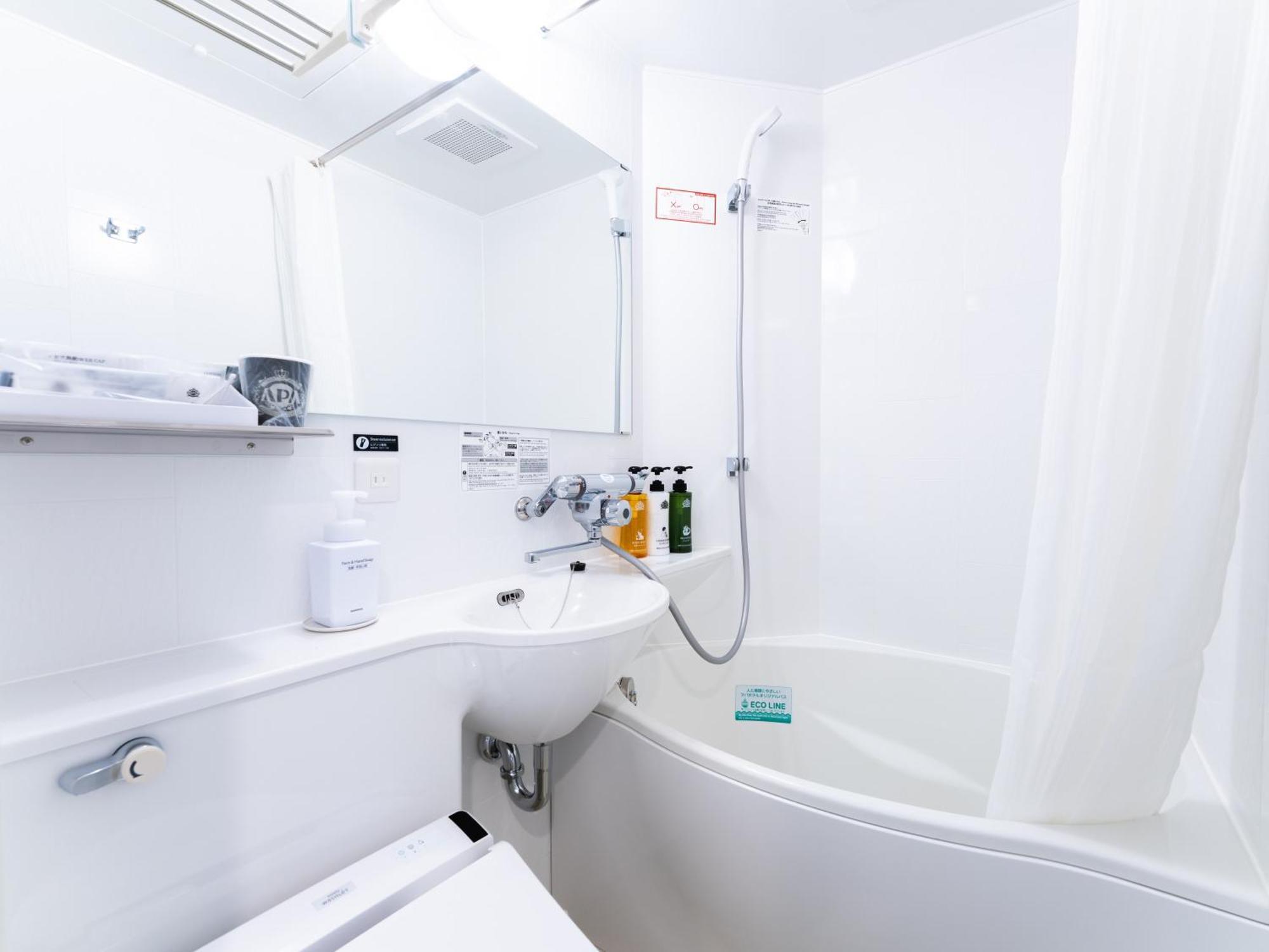 Apa Hotel Shimbashi Toranomon Токио Экстерьер фото