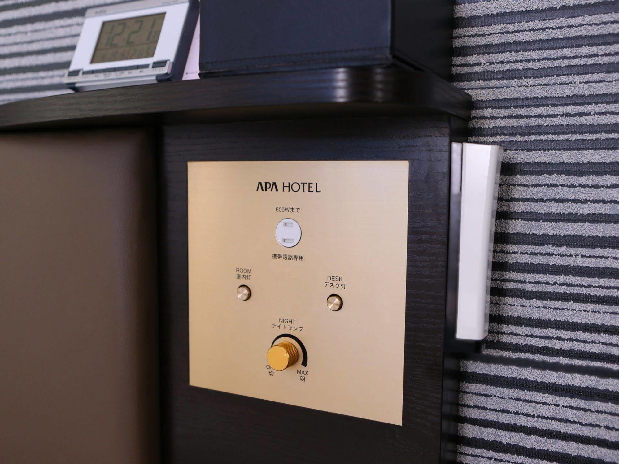 Apa Hotel Shimbashi Toranomon Токио Экстерьер фото